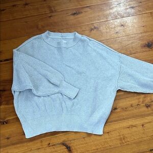 Aerie Light Gray Women's Crew Neck Sweater